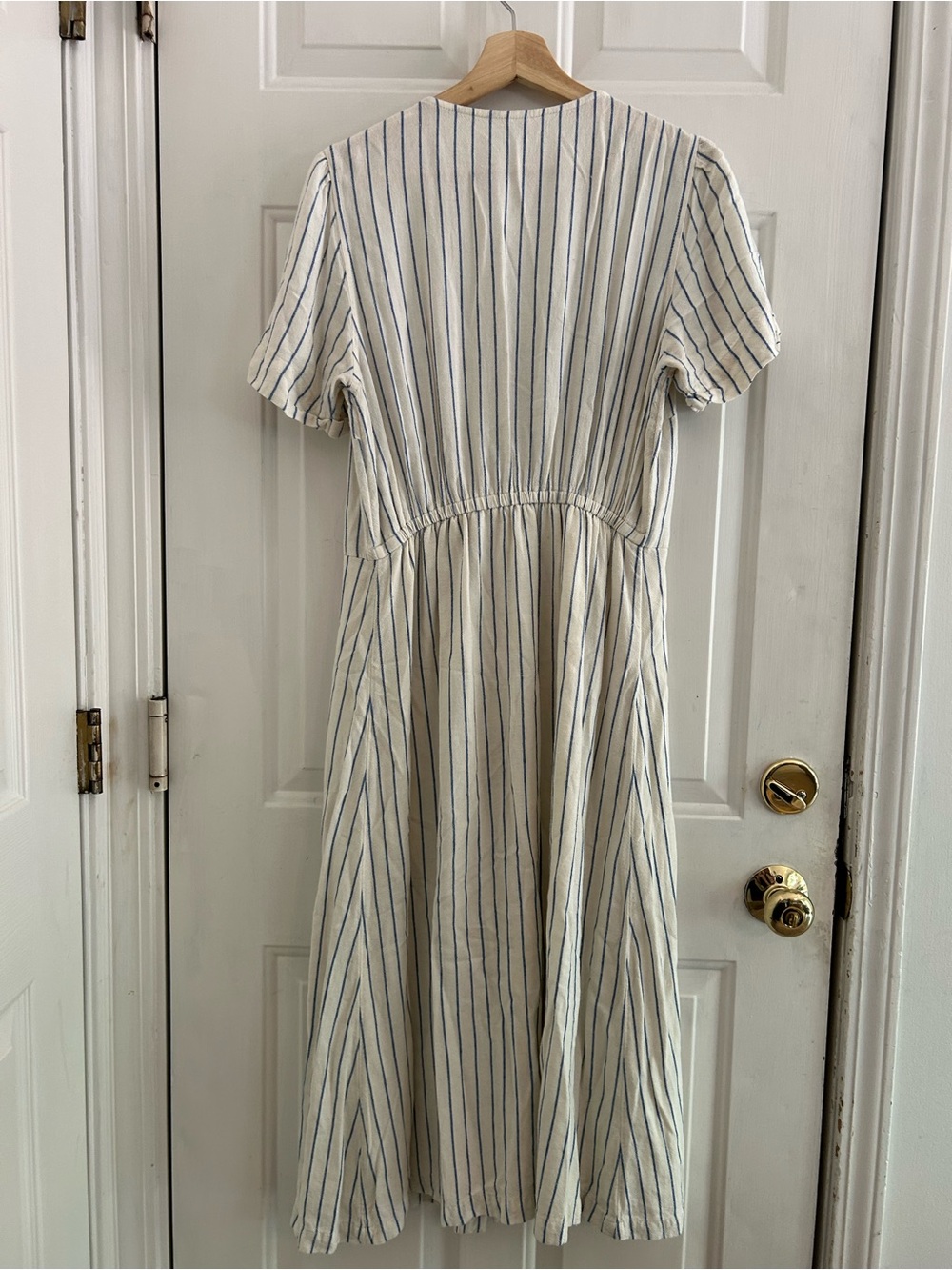 Old Navy Cream Midi Dress with Blue Pinstripes - Picture 4 of 4